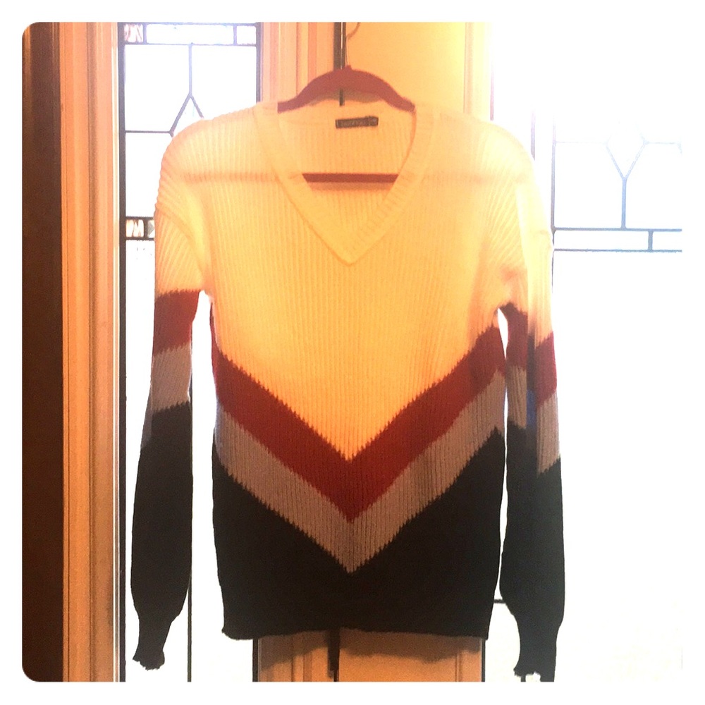 Very cute sweater